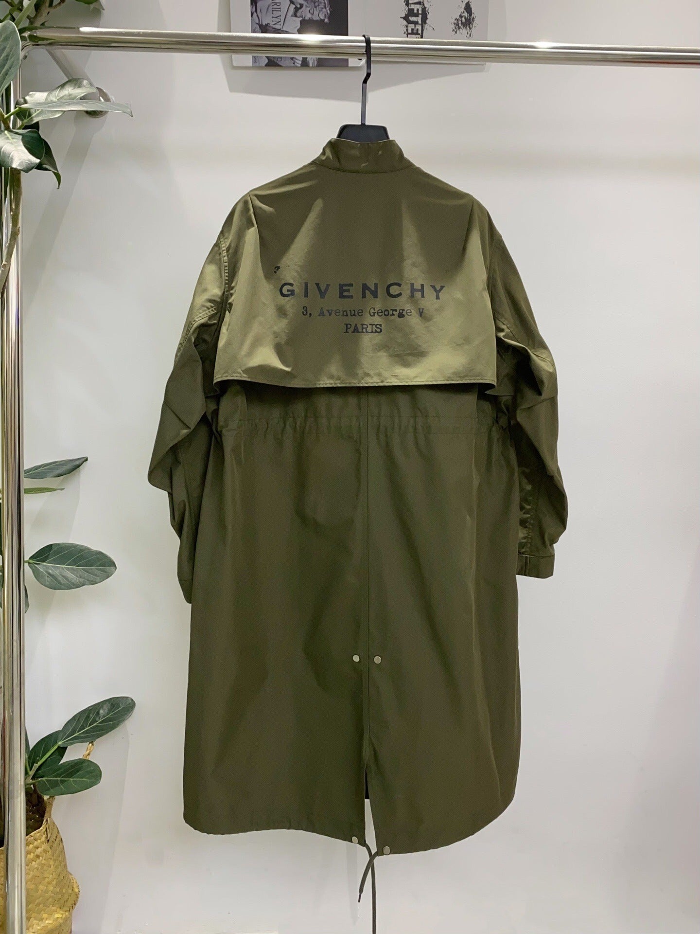 Givenchy Long Jacket for Women/Men