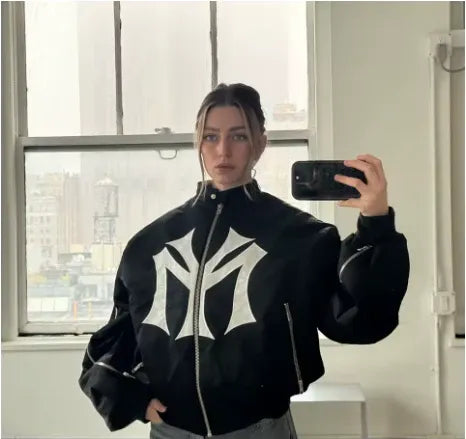 Street Graphic Zip Jacket